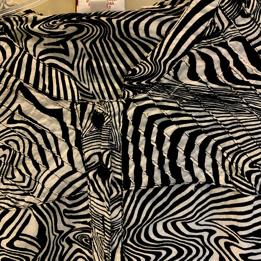 2 women’s trendy b&w preloved cotton shirts